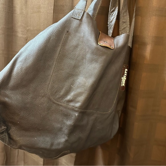 Gorgeous Lavazzon Limited Edition Leather Satchel made in New York City - Picture 8 of 11